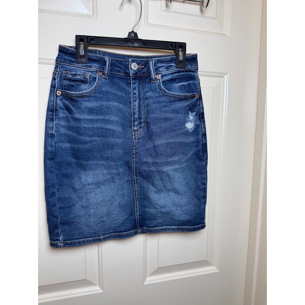 American Eagle Mom Skirt Medium Wash Distressed Denim Mini Skirt Size 0